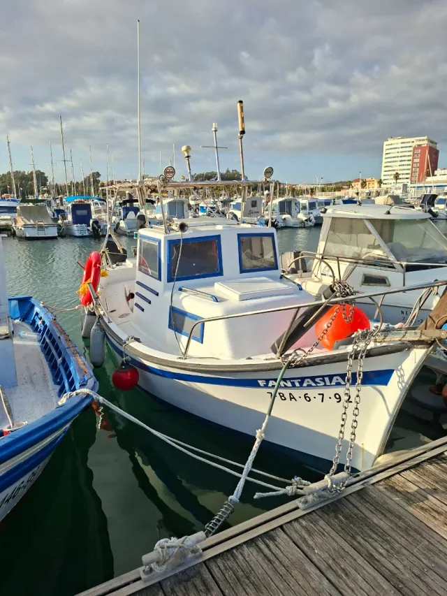 Barco de pesca deportiva