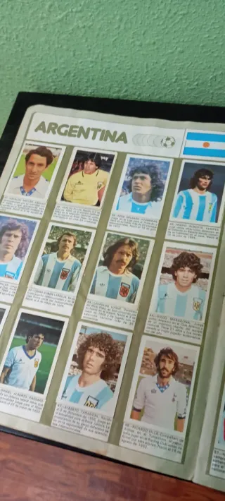 Álbum FHER Mundial España 82 Completo