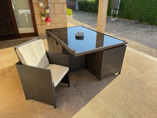Conjunto Mesa e Cadeiras Rattan Sintético