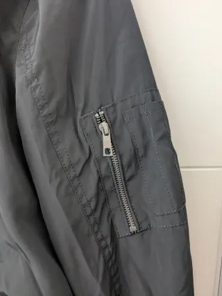 Chaqueta Bomber Zara Talla XXL casi nuevo
