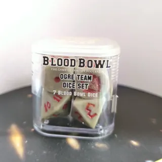 Blood Bowl Ogre Team Dice Set de segunda mano por 60 EUR en Baeza