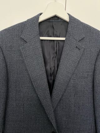 Americana de hombre gris