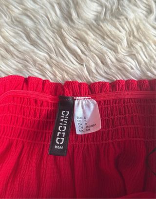 Crop top rojo manga larga