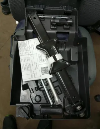 OFERTA!!!Estuche Gato Mecánico Furgonetas Completo