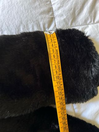 Manicotti neri pelliccia ecologica