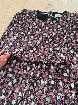 Vestido Stella et Suzie floral negro y rosa