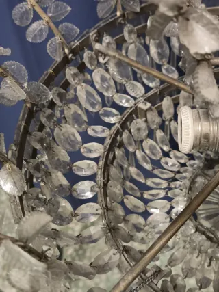 Lámpara de techo antigua