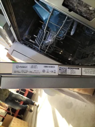 Lavavajillas Indesit