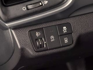 KIA Stonic 1.0 TGDi 100CV MHEV MT Concept