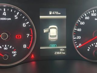 KIA Stonic 1.0 TGDi 100CV MHEV MT Concept