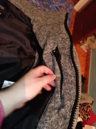 Chaleco gris acolchado