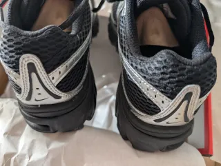 Zapatillas Nike Air Max Moto 2K