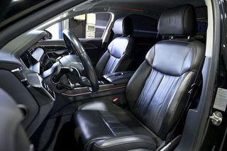 Audi A8   60 TFSIe quattro tiptronic