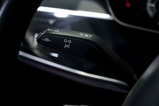 Audi A8   60 TFSIe quattro tiptronic