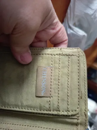 Cartera de tela verde oliva