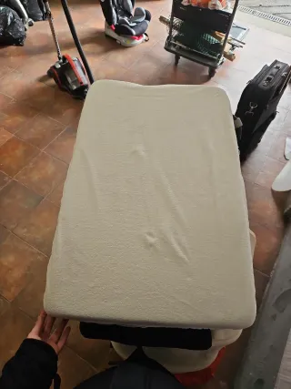 Colchón y protector minicuna nuevos