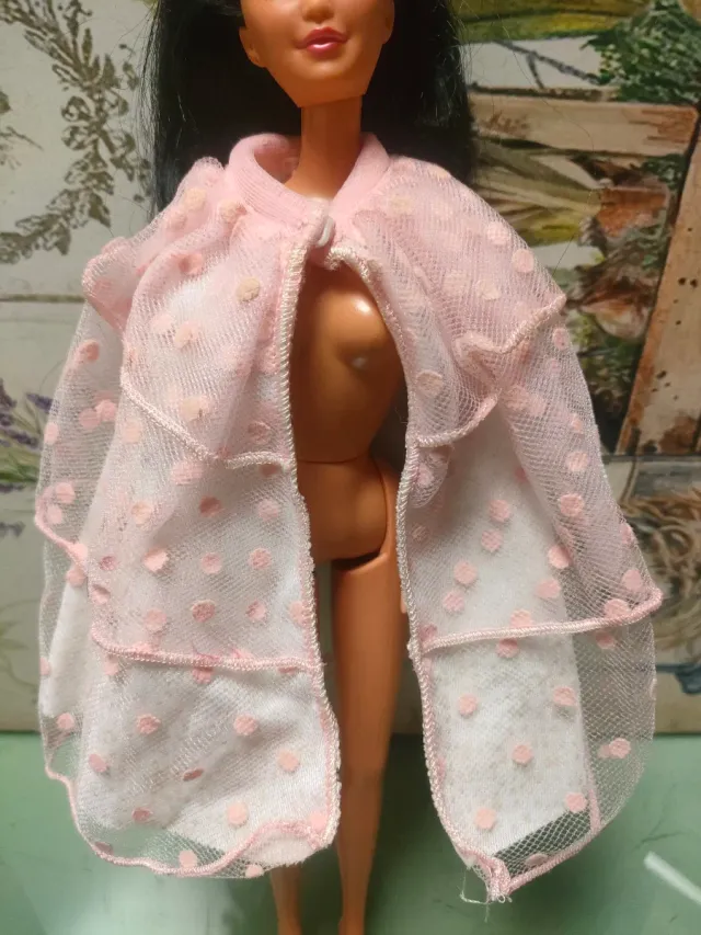 falda o capa rosa de lunares original de Barbie