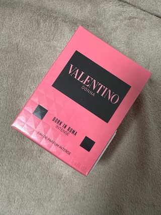 Valentino Donna Born in Roma Intense Perfume