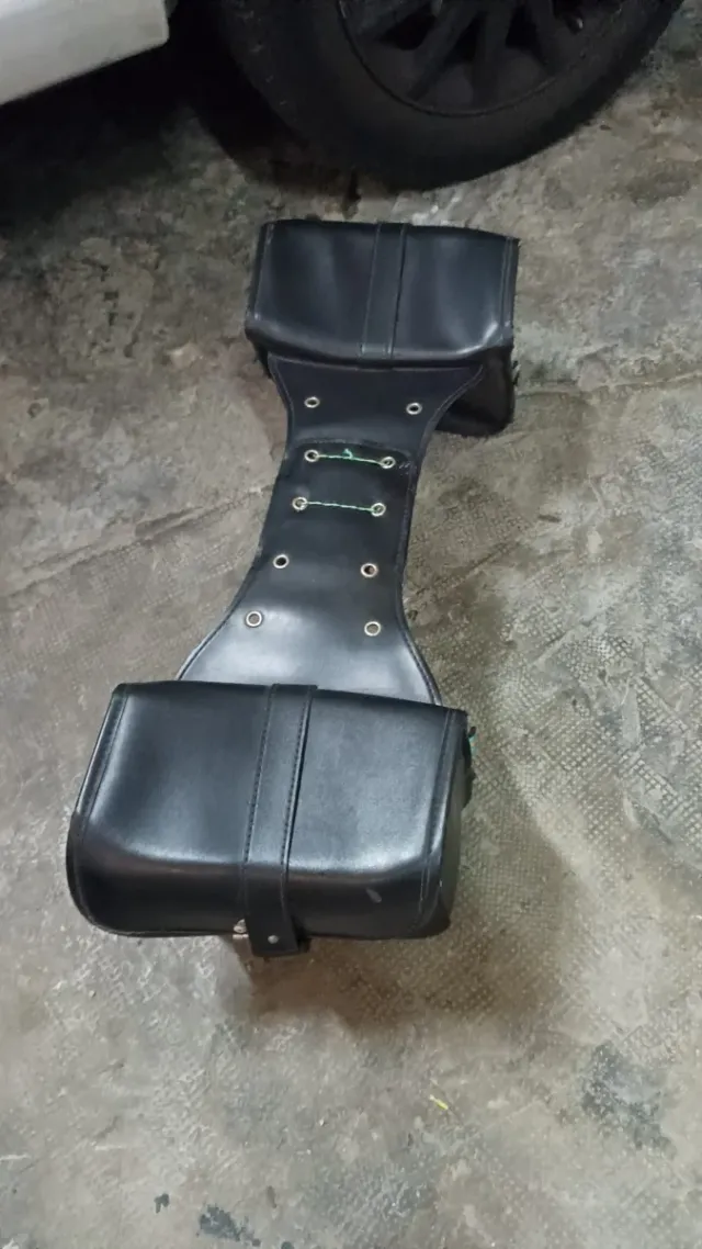 Alforjas custom cuero