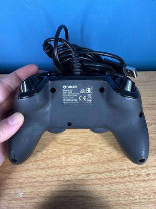 2 Controller PS4 di terze parti