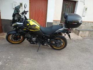 Suzuki V-Strom 650 XT