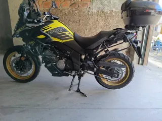 Suzuki V-Strom 650 XT