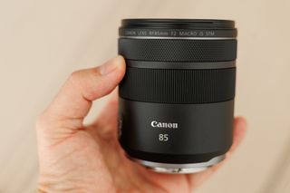 Canon RF 85mm F2 MACRO IS STM