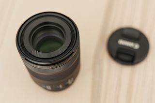 Canon RF 85mm F2 MACRO IS STM