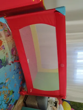 Cuna de viaje plegable