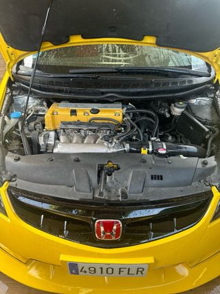 Honda Civic fd k20 type r