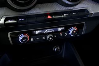 Audi Q2   S line 30 TDI 85kW 116CV