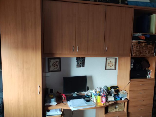 Mueble de dormitorio madera ÚLTIMO FIN DE SEMANA