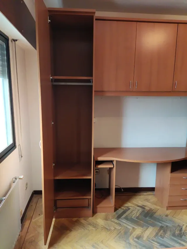 Mueble de dormitorio madera ÚLTIMO FIN DE SEMANA