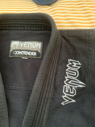 Kimono Jiu-jitsu Venum Talla C2, 9-10 años
