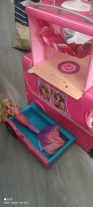 Bajo precio!Gran lote Juguetes Barbie y LOL