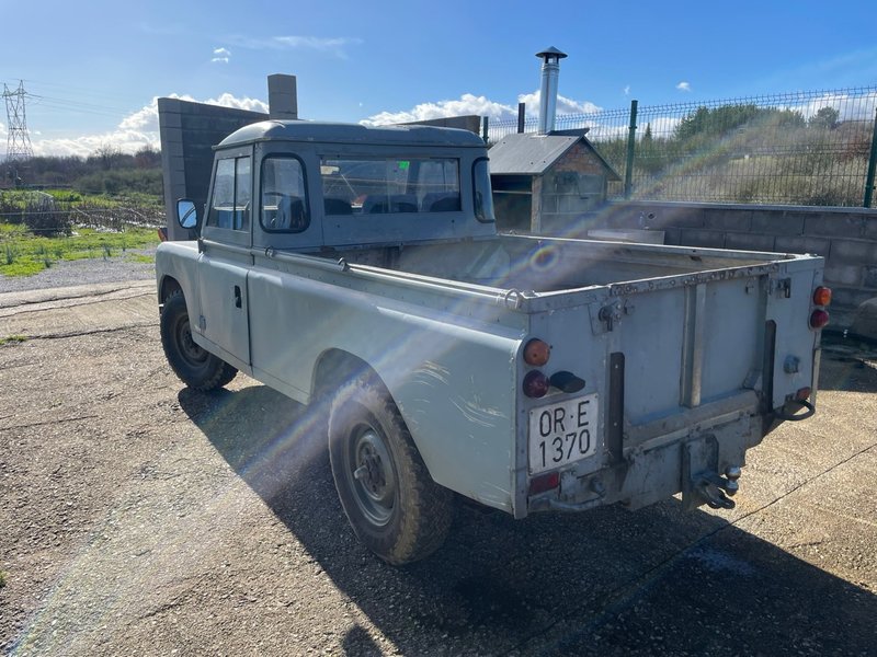 Land Rover Defender 1980 - foto 1