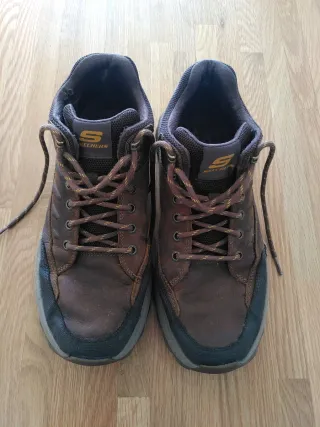 Botas Skechers Talla 42 Marrones