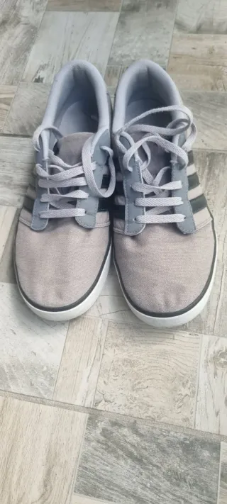 Scarpe uomo Adidas grigie taglia 42