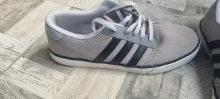 Scarpe uomo Adidas grigie taglia 42