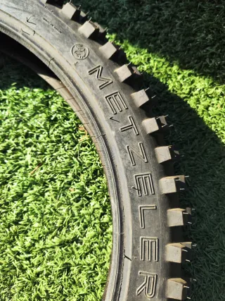 Neumático Metzeler Unicross 90/90-21 Vintage