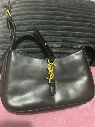 Bolso YSL negro como nuevo