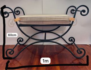 Banqueta forja y tela beige