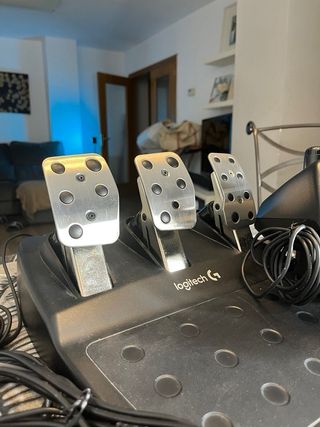 Volante Logitech G29 con pedali e cambio