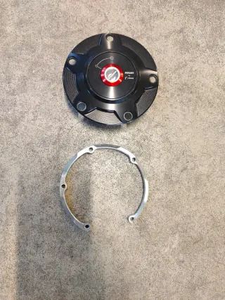 Tapa depósito DUCATI PANIGALE