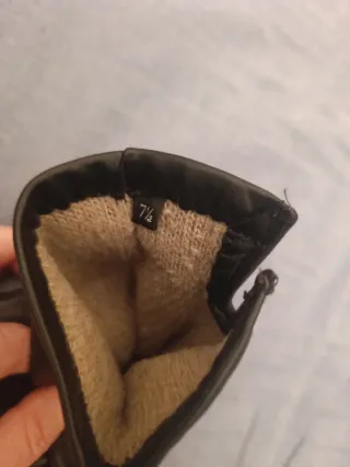 Guantes de piel negros, talla 7,5. Sin marca