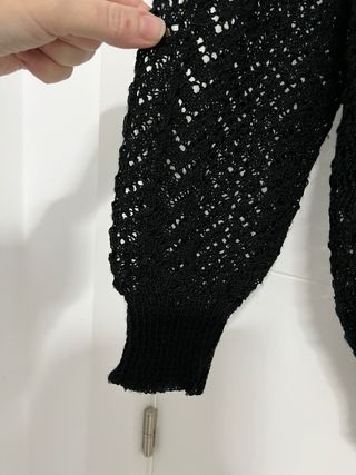 Rebeca de hilo negra mujer