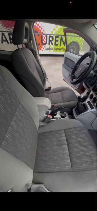 Dodge Caliber 2007 vendo o cambio