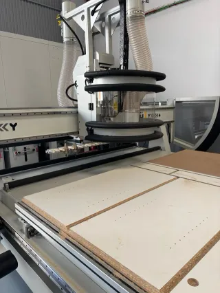 CNC HÄRNNETT MOD. TRACK ATC 3121