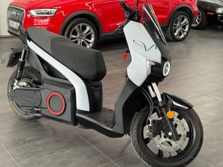 SEAT MO Scooter Eléctrico 125cc Eléctrica