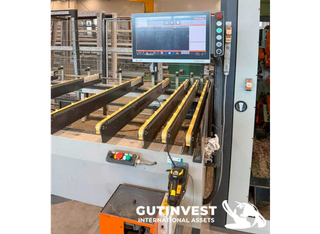 Centro de mecanizado CNC para perfiles de PVC